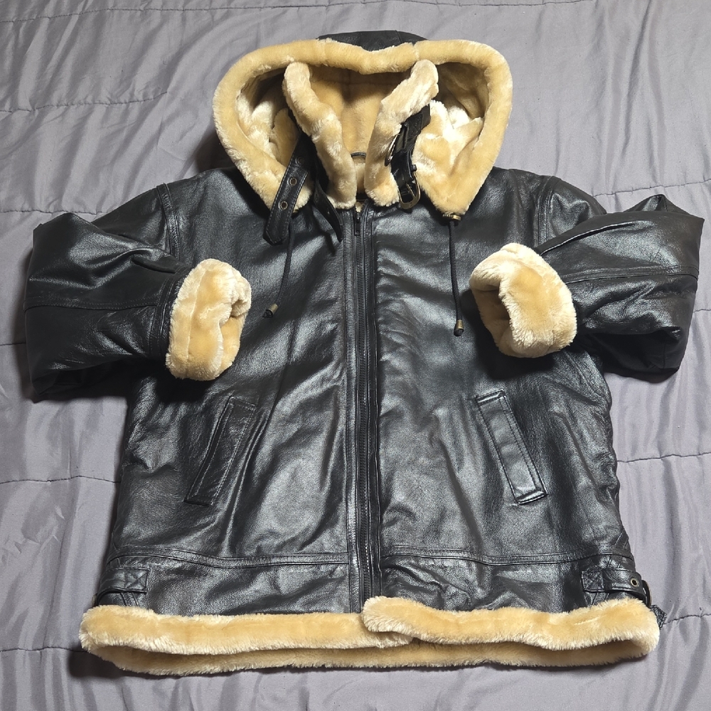 ‼️100% Leather‼️UNISEX Cozy Black and Tan Genuine Leather Big Kids Coat